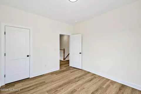 Bedroom - 495 Grandview Dr, Hampstead, NC 28443 photo 3 of 6