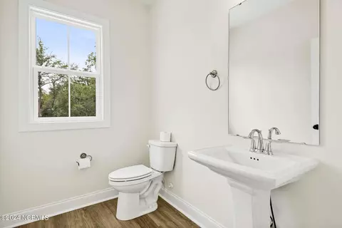 Bath - 495 Grandview Dr, Hampstead, NC 28443 photo 1 of 4