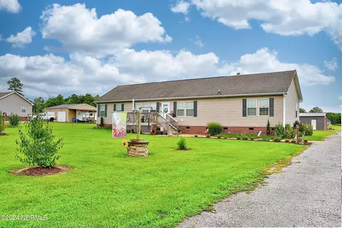 144 Paige Riddick Rd, Gates, NC 27937