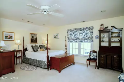 Bedroom - 446 Batchelor Bay Dr, Windsor, NC 27983 photo 6 of 6