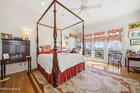 Bedroom - 446 Batchelor Bay Dr, Windsor, NC 27983 photo 1 of 6