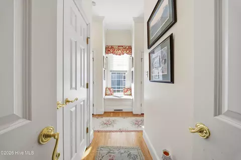 Entry Way - 446 Batchelor Bay Dr, Windsor, NC 27983 photo 4 of 5