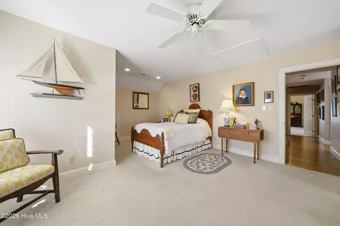 Bedroom - 446 Batchelor Bay Dr, Windsor, NC 27983 photo 5 of 6