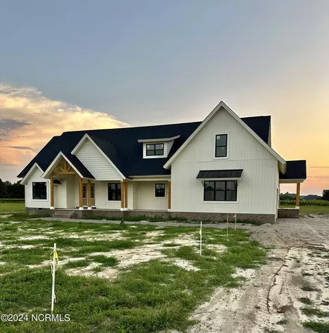 5544 Tar Island Dr, Rocky Mount, NC 27803
