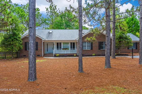 233 Juniper Creek Blvd, Pinehurst, NC 28374