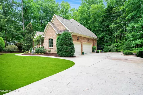 Exterior - 210 Connecticut Dr, Chocowinity, NC 27817 photo 11 of 11