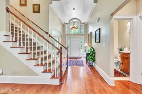 Entry Way - 210 Connecticut Dr, Chocowinity, NC 27817 photo 5 of 6