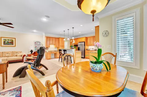 Dining - 210 Connecticut Dr, Chocowinity, NC 27817 photo 5 of 5