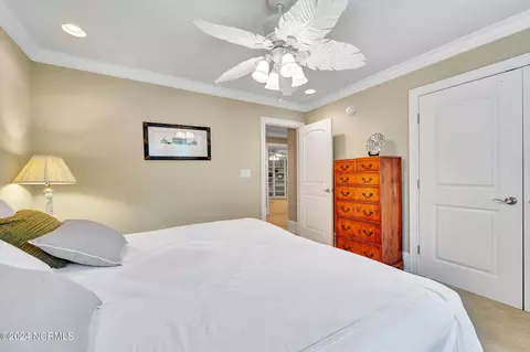 Bedroom - 210 Connecticut Dr, Chocowinity, NC 27817 photo 6 of 10