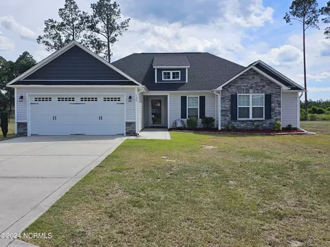 120 Quail Hollow Dr, Goldsboro, NC 27534