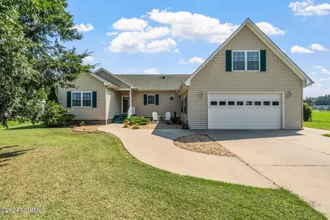 108 Tideland Dr, Elizabeth City, NC 27909