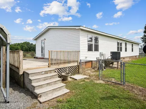 168 Hc Powers Rd, Wallace, NC 28466 photo 12