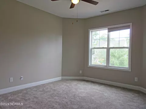 Bedroom - 420 Wolfe Ln, Hubert, NC 28539 photo 1 of 8