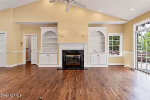 Living - 26 Ashkirk Dr, Pinehurst, NC 28374 photo 4 of 7