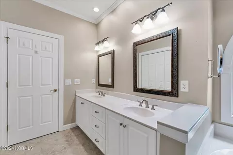 Bath - 26 Ashkirk Dr, Pinehurst, NC 28374 photo 3 of 4