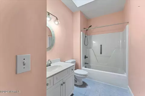 Bath - 26 Ashkirk Dr, Pinehurst, NC 28374 photo 4 of 4