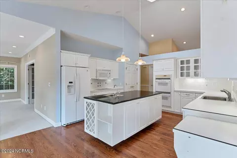 Kitchen - 26 Ashkirk Dr, Pinehurst, NC 28374 photo 3 of 5