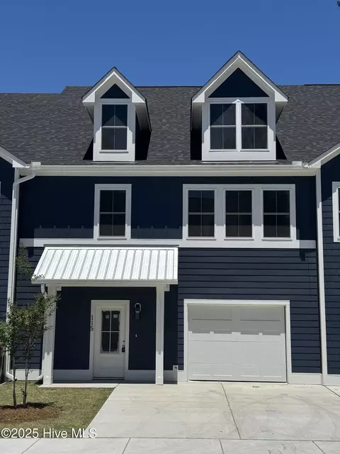115 Seagate Pl, Wilmington, NC 28403