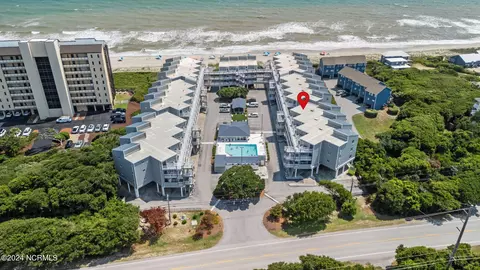 855 Salter Path Rd #304, Indian Beach, NC 28512