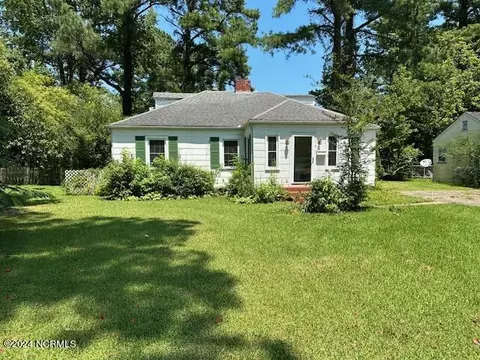 107 Golf Rd, Plymouth, NC 27962
