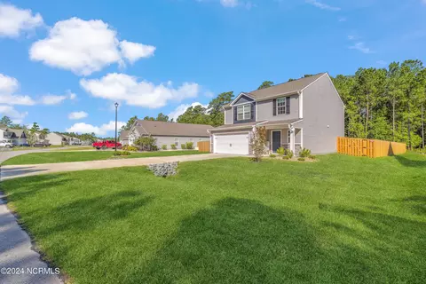 192 Poppleton Dr, Hampstead, NC 28443 photo 2