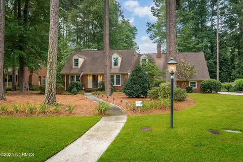 203 Wesley Rd, Greenville, NC 27858