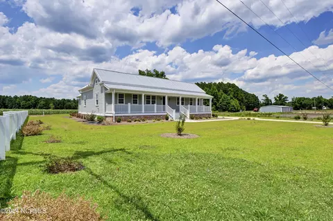 45 Old Maple Hill Rd, Maple Hill, NC 28454 photo 9