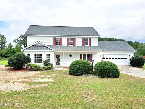 102 Summer Wind Dr, Goldsboro, NC 27530