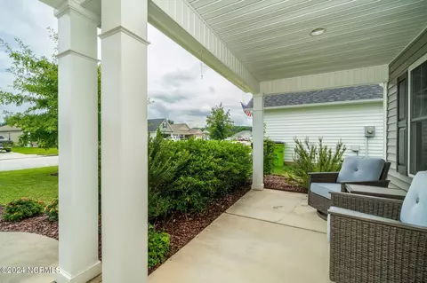 210 Murdock Way, New Bern, NC 28560 photo 5