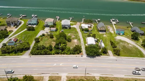 176 Cedar Point Blvd, Cedar Point, NC 28584 photo 2