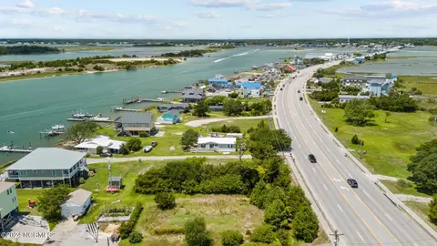 176 Cedar Point Blvd, Cedar Point, NC 28584 photo 7