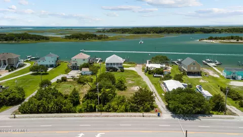 176 Cedar Point Blvd, Cedar Point, NC 28584 photo 17