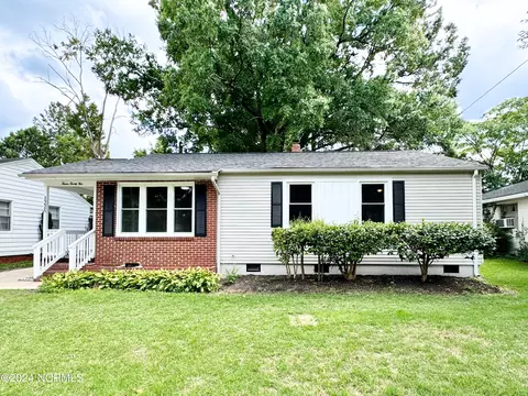 1225 Thurston Dr W, Wilson, NC 27893