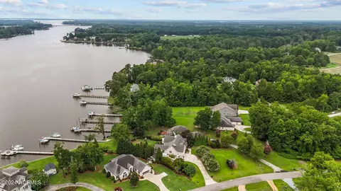 View/Area - 812 Treasure Point Rd, Bath, NC 27808 photo 9 of 10
