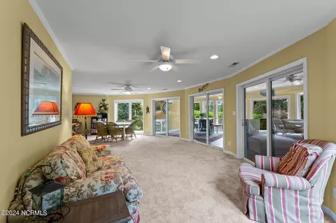 Exterior - 812 Treasure Point Rd, Bath, NC 27808 photo 6 of 22