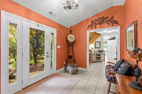 Entry Way - 812 Treasure Point Rd, Bath, NC 27808 photo 1 of 4