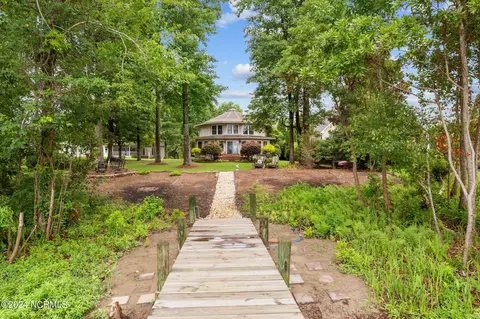 Exterior - 812 Treasure Point Rd, Bath, NC 27808 photo 17 of 22