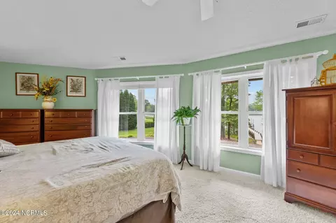 Bedroom - 812 Treasure Point Rd, Bath, NC 27808 photo 11 of 11