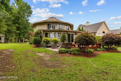 Exterior - 812 Treasure Point Rd, Bath, NC 27808 photo 11 of 22