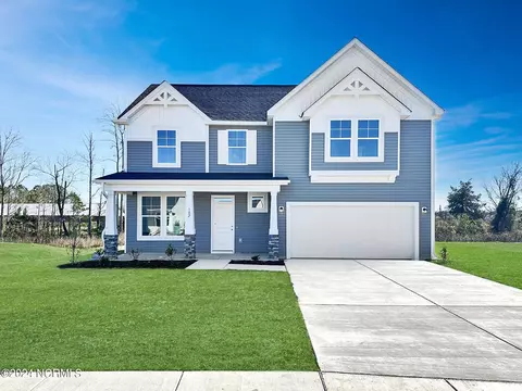 110 Flora Field Dr, Jacksonville, NC 28546