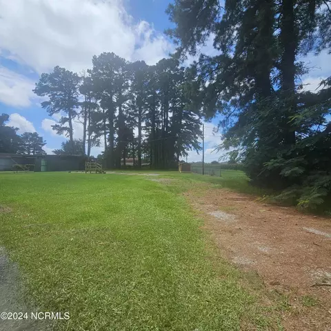 641 Body Road Rd, Elizabeth City, NC 27909