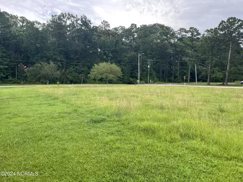 1101 Gilgo Rd, Oriental, NC 28571