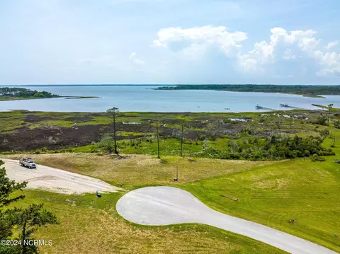 324 Anson Rd, Beaufort, NC 28516