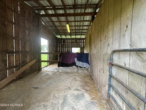 Other - 237 Core Rd, Richlands, NC 28574 photo 4 of 10