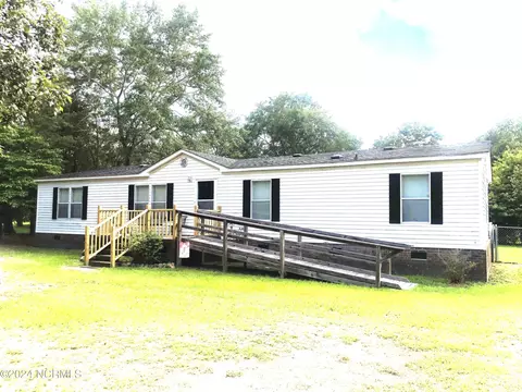 814 Ditchbank Rd, Goldsboro, NC 27534