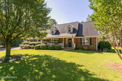 10 Tandem Dr, Pinehurst, NC 28374