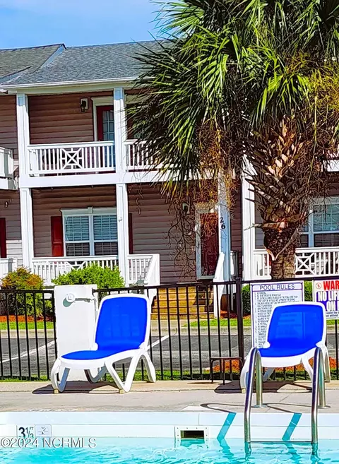 26 Schooner Dr, Swansboro, NC 28584