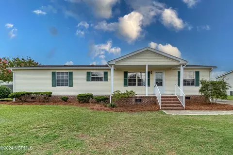102 Courtland Ave, Goldsboro, NC 27534