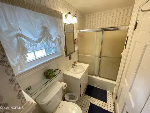 Bath - 120 E John St, Mount Olive, NC 28365 photo 3 of 3