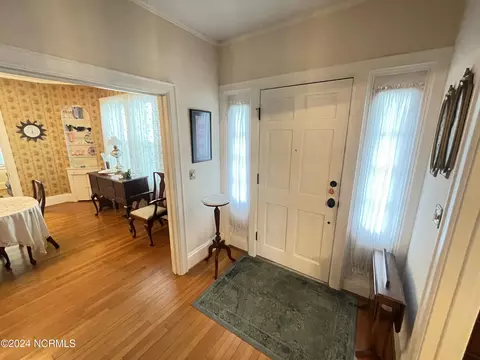 Entry Way - 120 E John St, Mount Olive, NC 28365 photo 2 of 7
